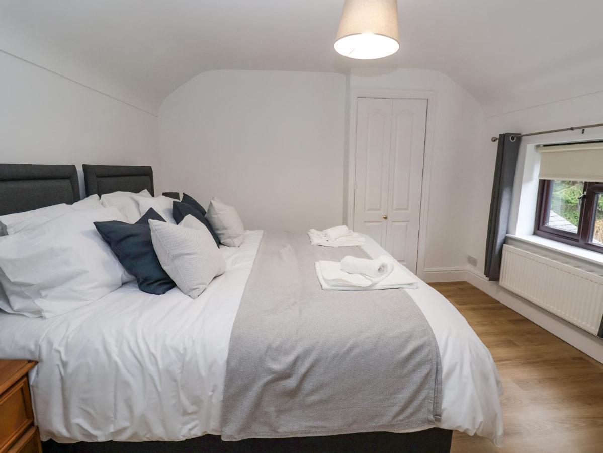 4 Green Farm Cottage Chester Bagian luar foto